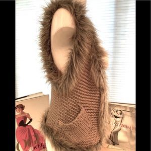 Crochet Fur Trim Vest